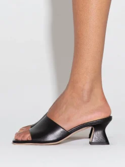 Fashion Aeyde Ale Leather Mules Black Nappa